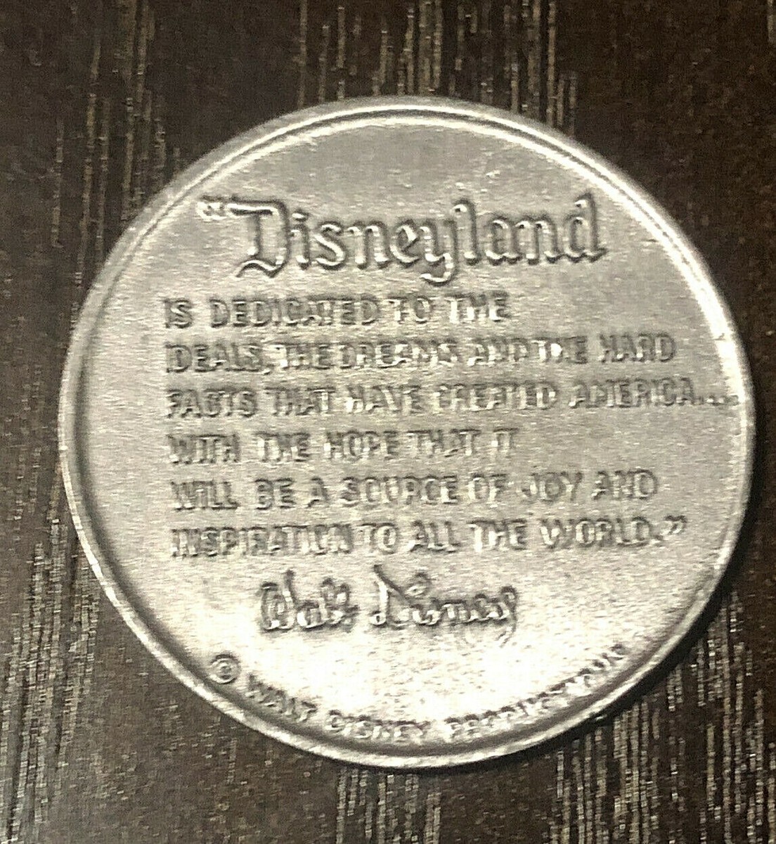 Disneyland 銀製記念コイン 1955-1990 Disneyland 銀製記念コイン 1955-1990 Disneyland 銀製記念