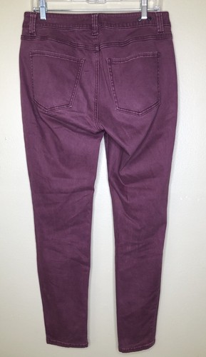 Jeans CAbi Borgoña 8 Estilo Ajustado 5 Bolsillos Cierre Cremallera y Botón Color Desteñido - Imagen 2 de 9