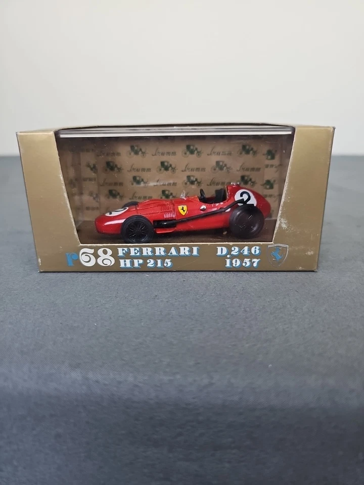 Coche modelo diecast vintage Brumm 1/43 - Ferrari Dino D246 1957 rojo #2 R68 Foto 2 de 4