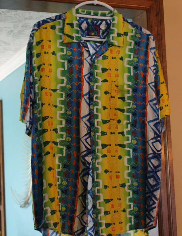JAMS WORLD HAWAII RAYON MAN'S SHIRT - LARGE - GEOMETRIC/ CULTURAL WEARABLE ART