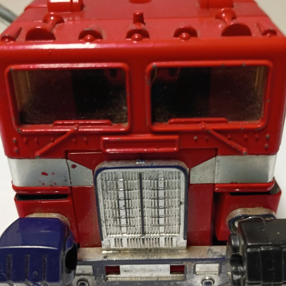 Transformers G2 de colección - Optimus Prime Cab Foto 4 de 4