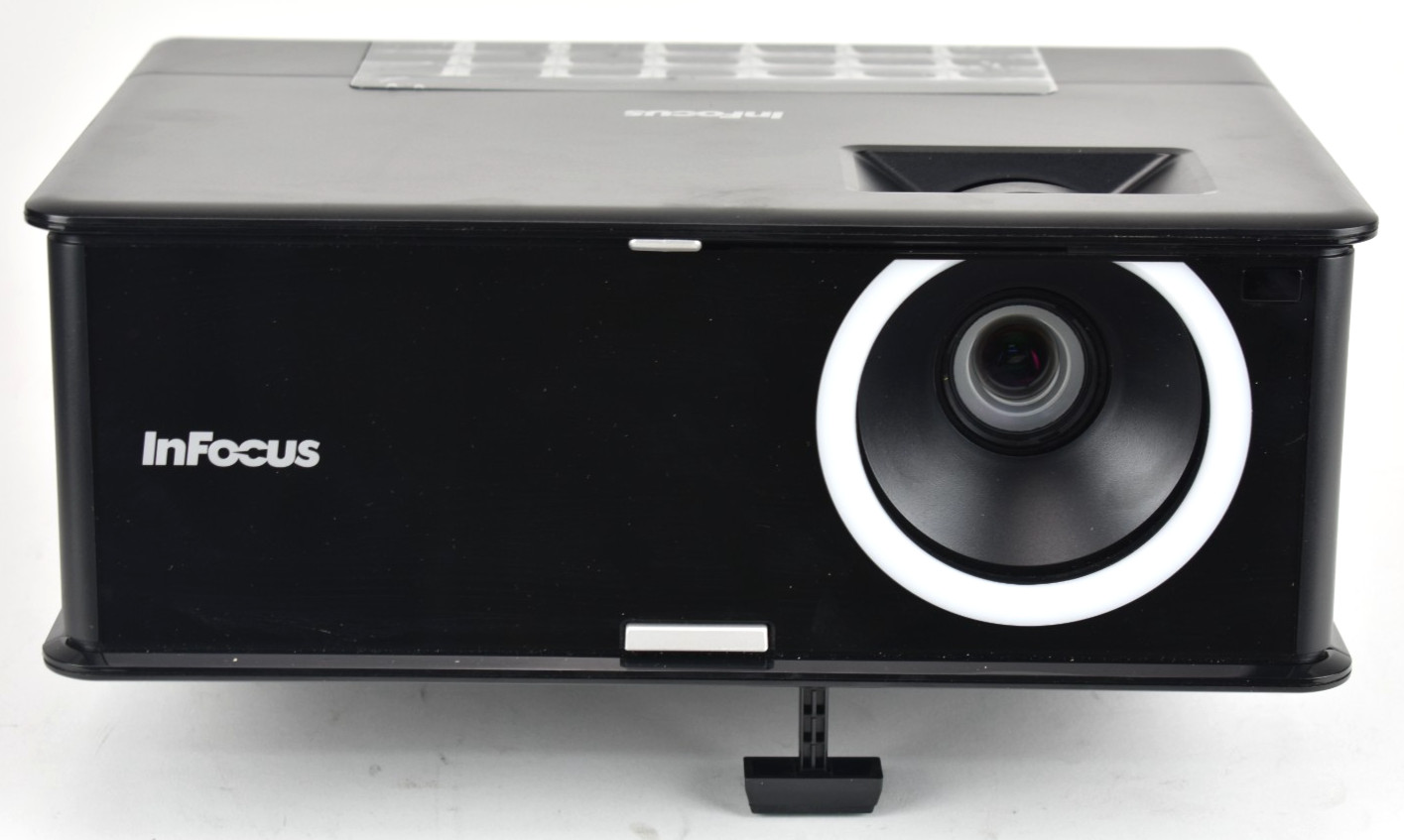 InFocus IN2114 1080p DLP Projector 3000 Lumens ONLY 70 LAMP HOURS!