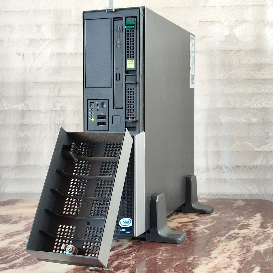 The tiniest server - Fujitsu Primergy TX120 - Image 2 of 4