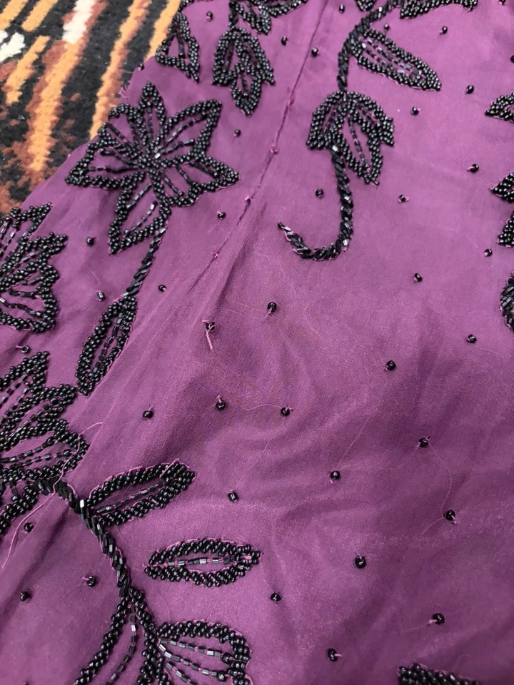Vestido SCALA de seda con cuentas vintage de los años 90 pequeño violeta púrpura vestido de hadas caprichoso Foto 3 de 4