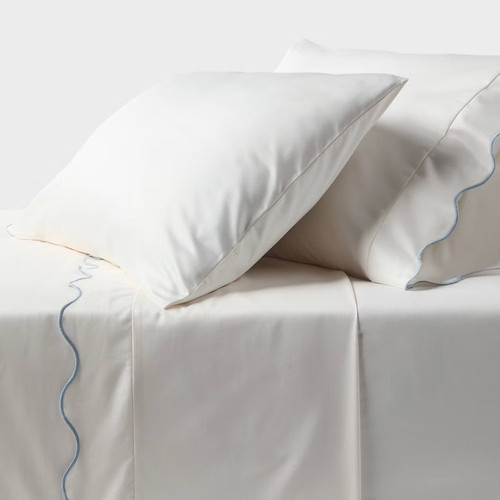 Queen 400 Thread Count Performance Sheet Set Scalloped Hem - Threshold