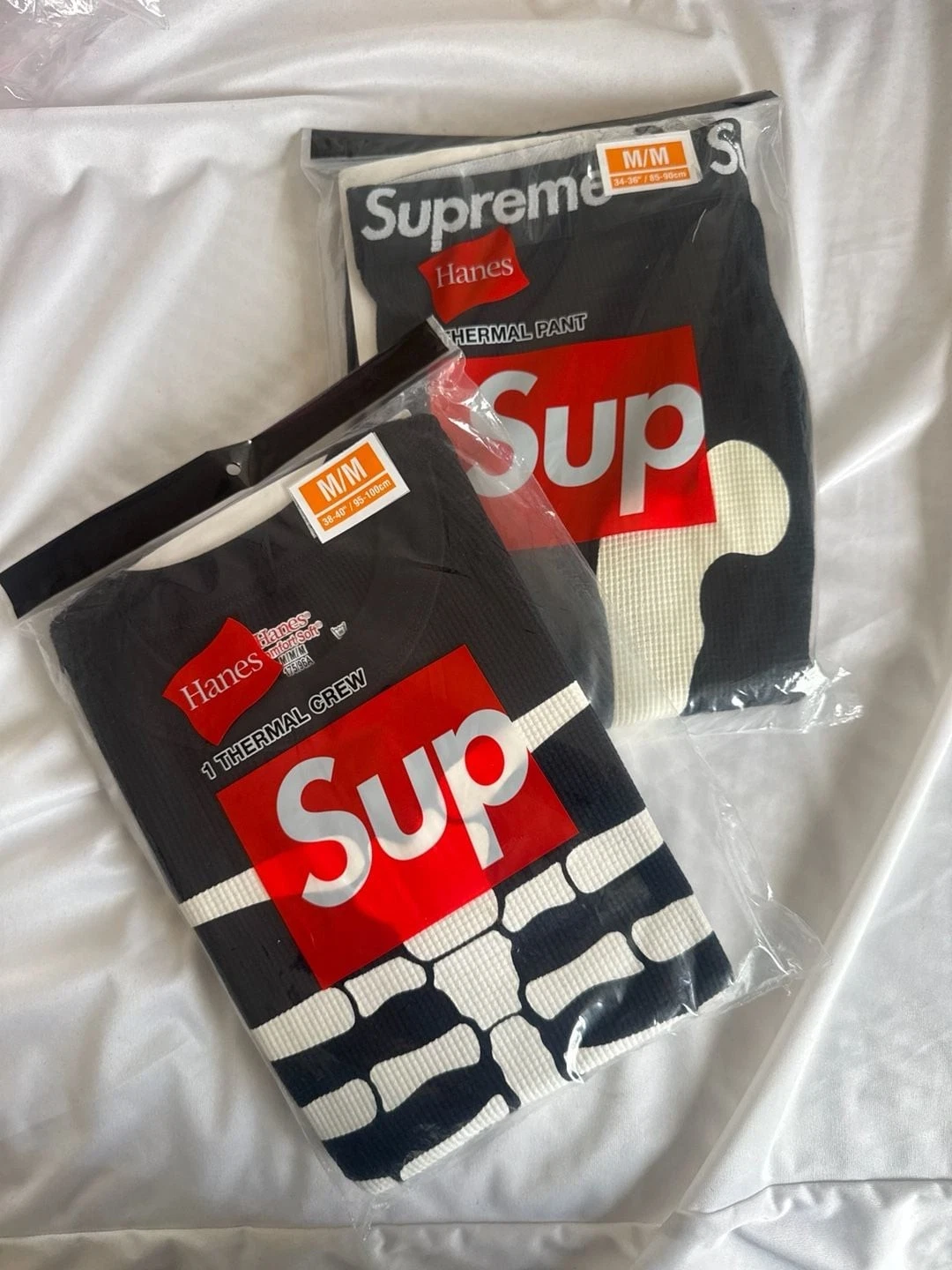 Supreme Hanes Bones Thermal Crew and Pant Set Black Size Medium