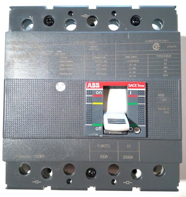 ABB XT3SU4200AFF000XXX XT Series Circuit Breaker, 200A, 4P, 600Y/347VAC, 35kA