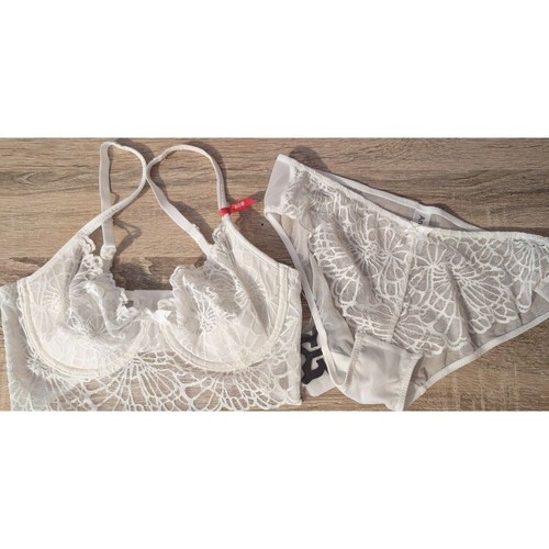 NWT 36B White Lace AngGee Bra & Panty Set