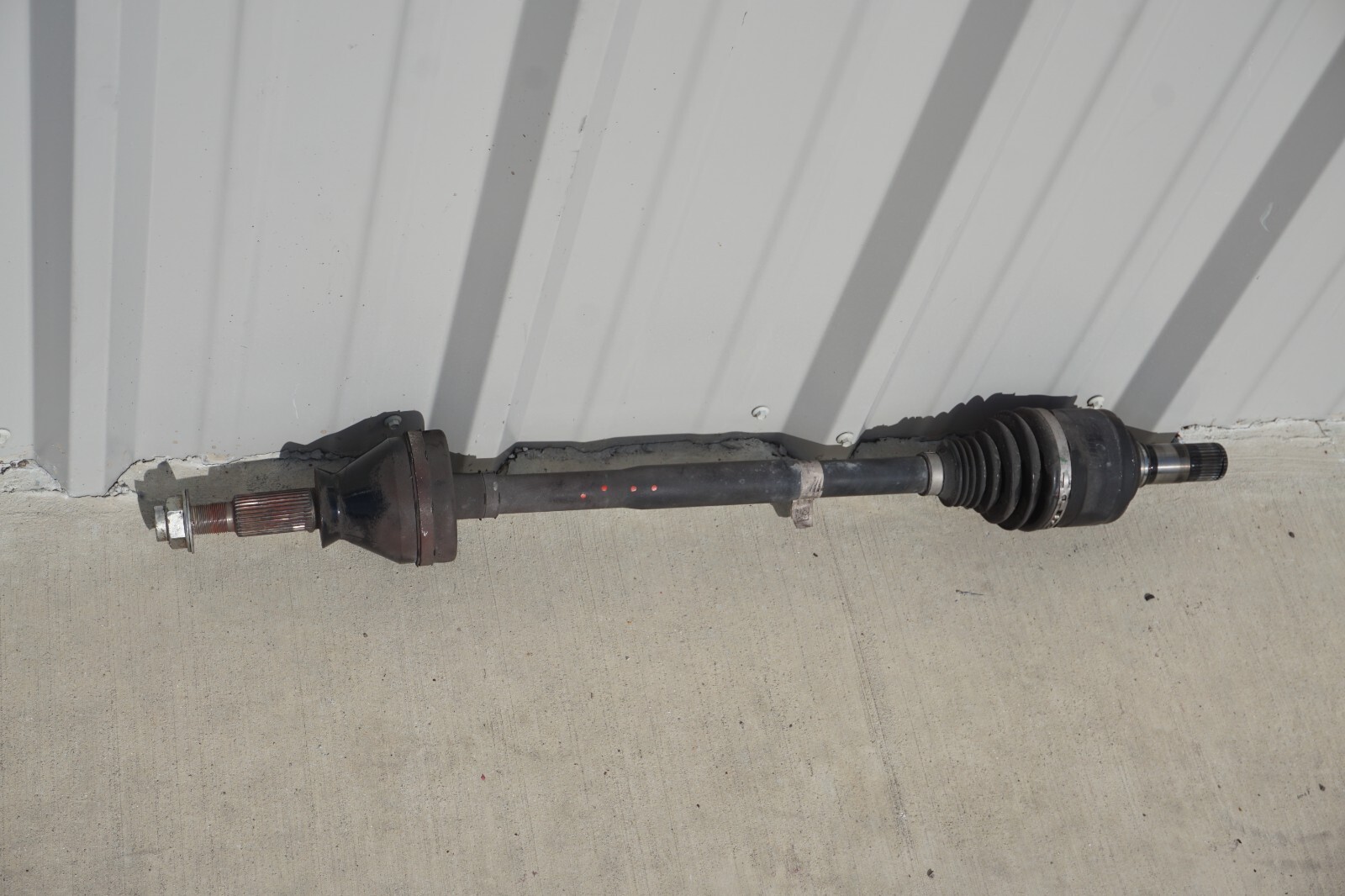 2014 - 2020 Maserati Ghibli Rear Axle Shaft Right Passenger Side OEM