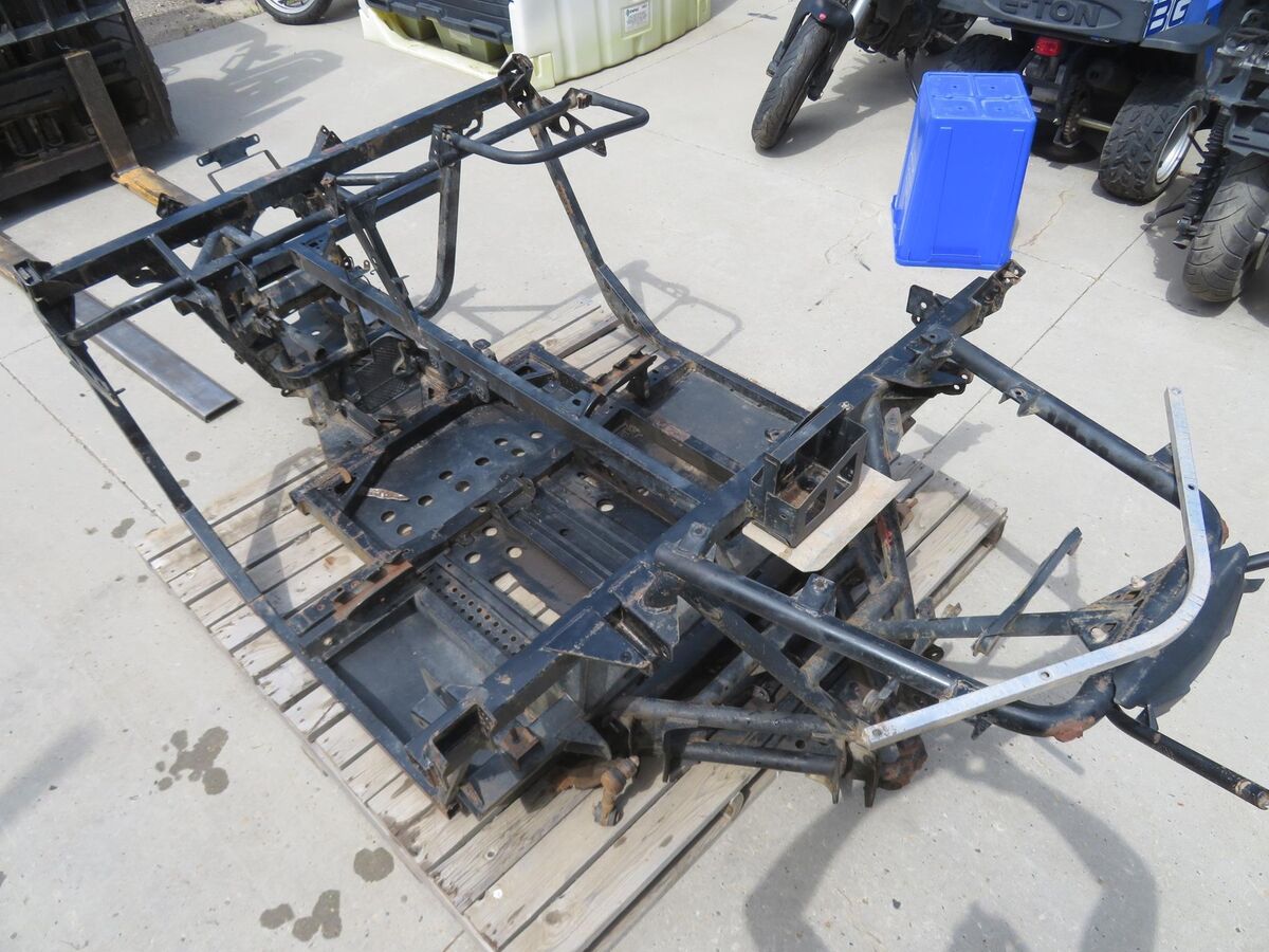 EB1289 2013 13 CAN-AM MAVERICK XRS 1000R FRAME AND CAGE VIN EB1289 2013 13 CAN-AM MAVERICK XRS 1000R FRAME AND CAGE VIN