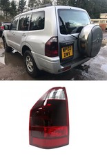 Feu arrière Mitsubishi MONTERO