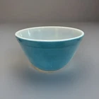 Vintage Pyrex #401 Primary Color Blue 1.5 Pint Small Nesting Mixing Bowl USA