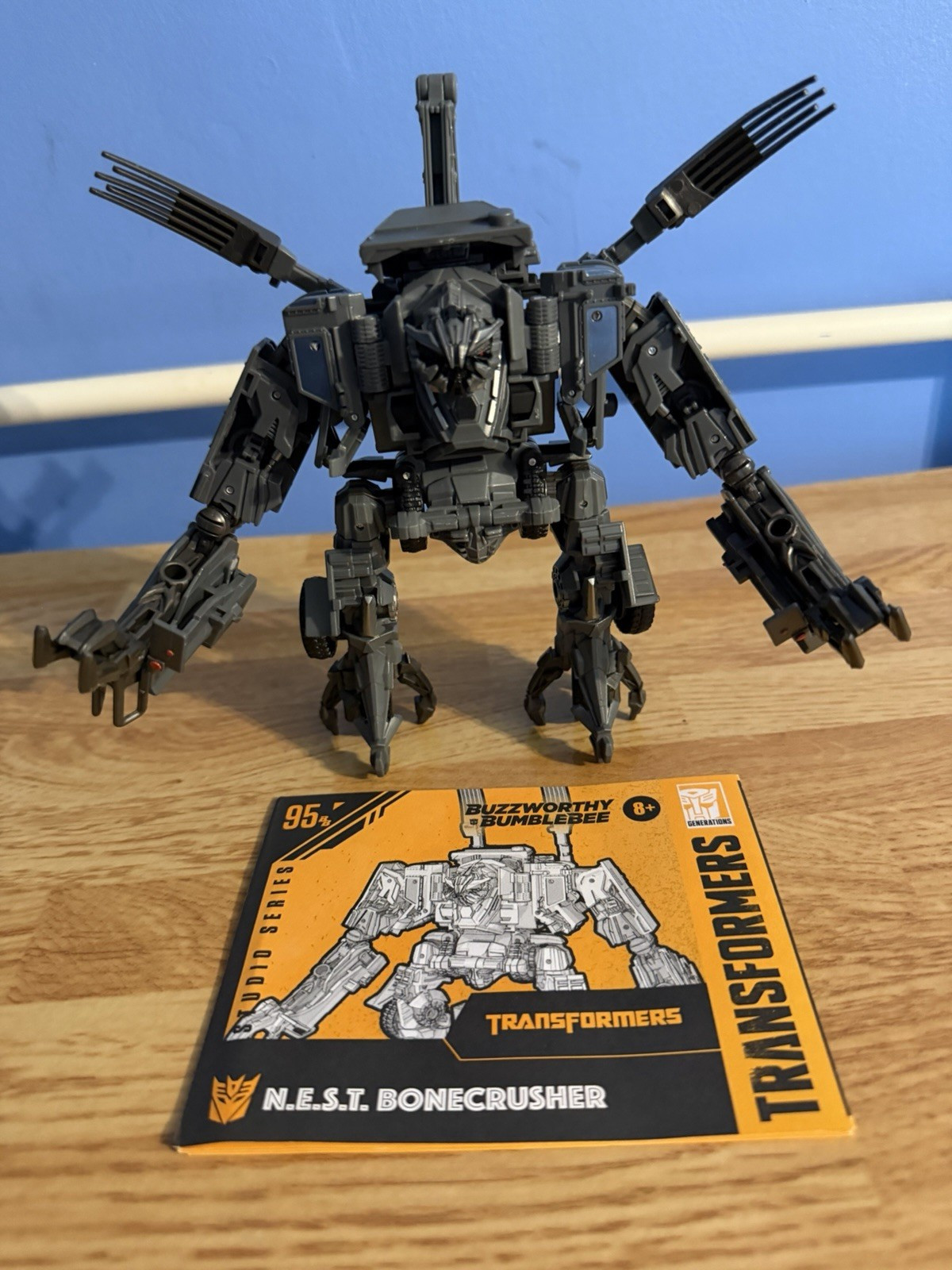 Transformers Studio Series N.E.S.T. Bonecrusher buzzworthy