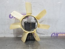 11 2011 Toyota Land Cruiser 5.7l Fan Blade