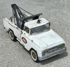 VINTAGE TONKA TRUCK WHITE AA WRECKER TOW TRUCK