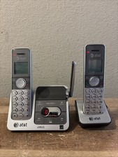 AT T CL82201 2 Cordless Handsets DECT 6.0 With Caller ID/ Call Waiting - TESTED