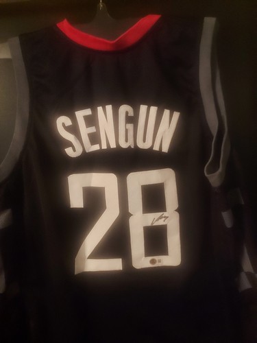 Alperen Sengun Houston Rockets Autogramm signed Trikot Beckett zertifiziert - Bild 2 von 3