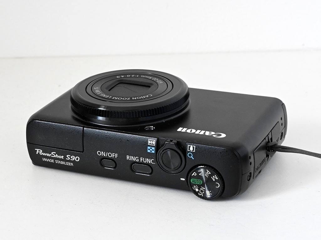 Foto 7 van Canon PowerShot S90 Digital Camera [ Free Shipping ]