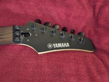 Yamaha RGX-420S manico chitarra 24 tasti RW tastiera Floyd Rose dado scala 25,5"