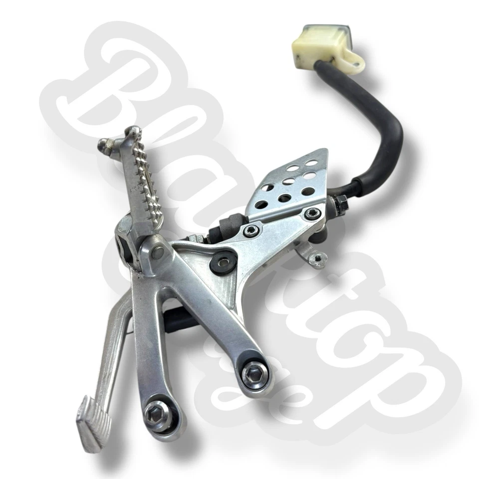 13-25 HONDA CBR 600RR OEM RIGHT REARSET REAR SET DRIVER FOOT PEG REST STOP #0196 - Image 2 of 4
