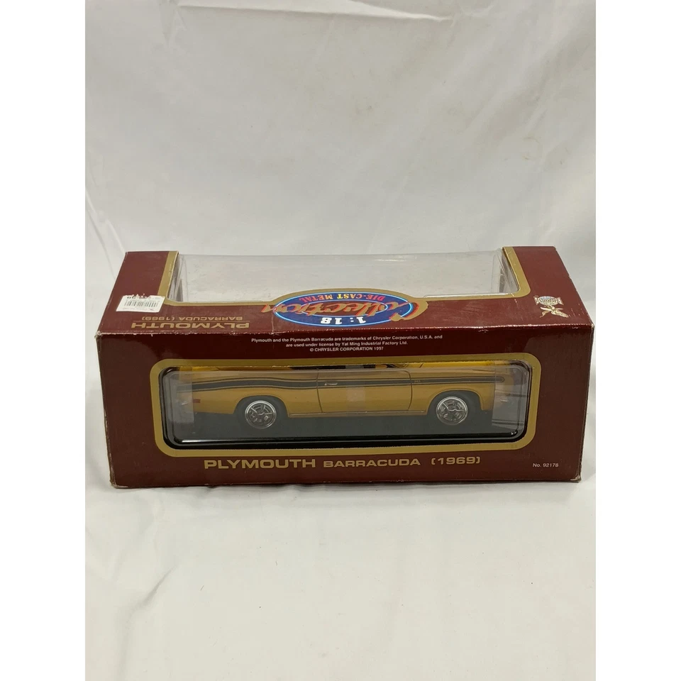 Roadlegends 1969 Plymouth Barracuda Die Cast Metal escala 1 18 amarillo Foto 3 de 4