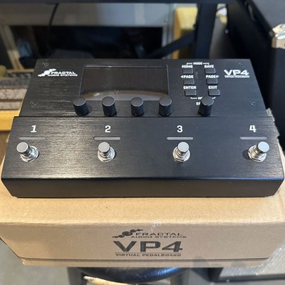 Fractal VP4 Compact Virtual Pedalboard Multi-FX Processor (Pre-Owned)
