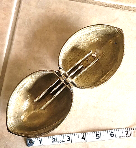 Vintage Brass Walnut Shaped Nut Cracker 5” Solid Brass Heavy - Picture 6 of 10