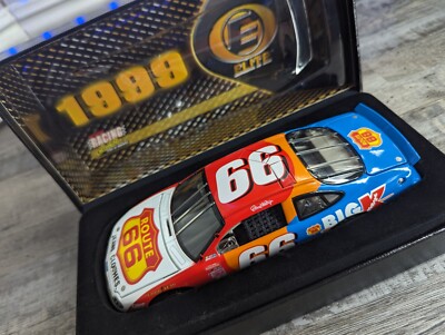 Darrell Waltrip Action Elite #66 Route 66/Jean's Clothes 1999 Taurus 1 of 1000