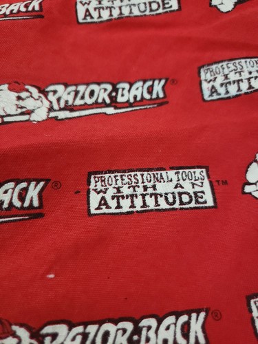 Razor-Back Utensili Professionali Con Bandana Attitudine Rosso Bianco Nero 20"x20 - Foto 10 di 12