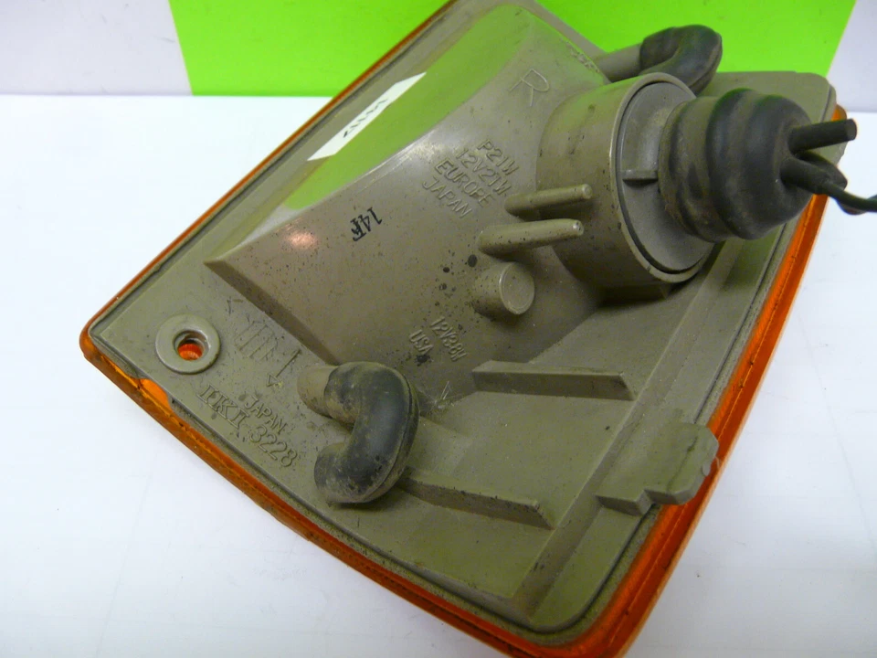 Blinkleuchte rechts Isuzu Trooper I (UBS) 87-91 gelb/orange Blinker Blinklicht - Bild 2 von 4