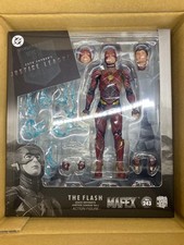 MAFEX No.243 The Flash Snyder's Justice League Medicom Action Figure Japan