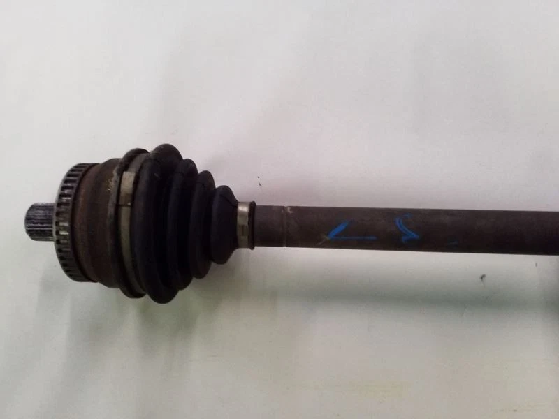 Eje delantero derecho Pasenger CV | Se adapta a Audi / Volkswagen 1996-2002 Foto 3 de 4