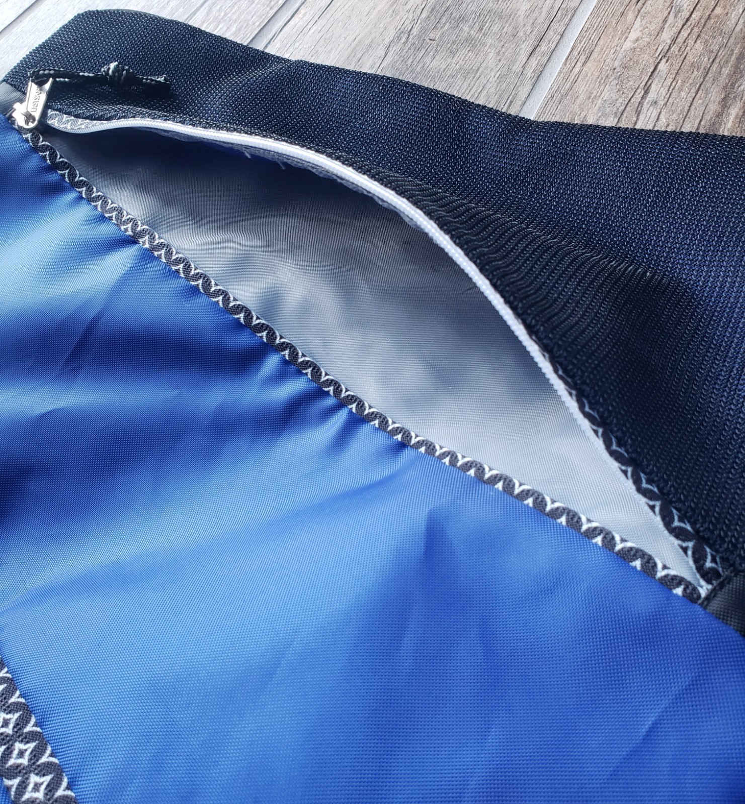 Eastsport Blue Drawstring Backpack Dual Zipper Po… - image 3