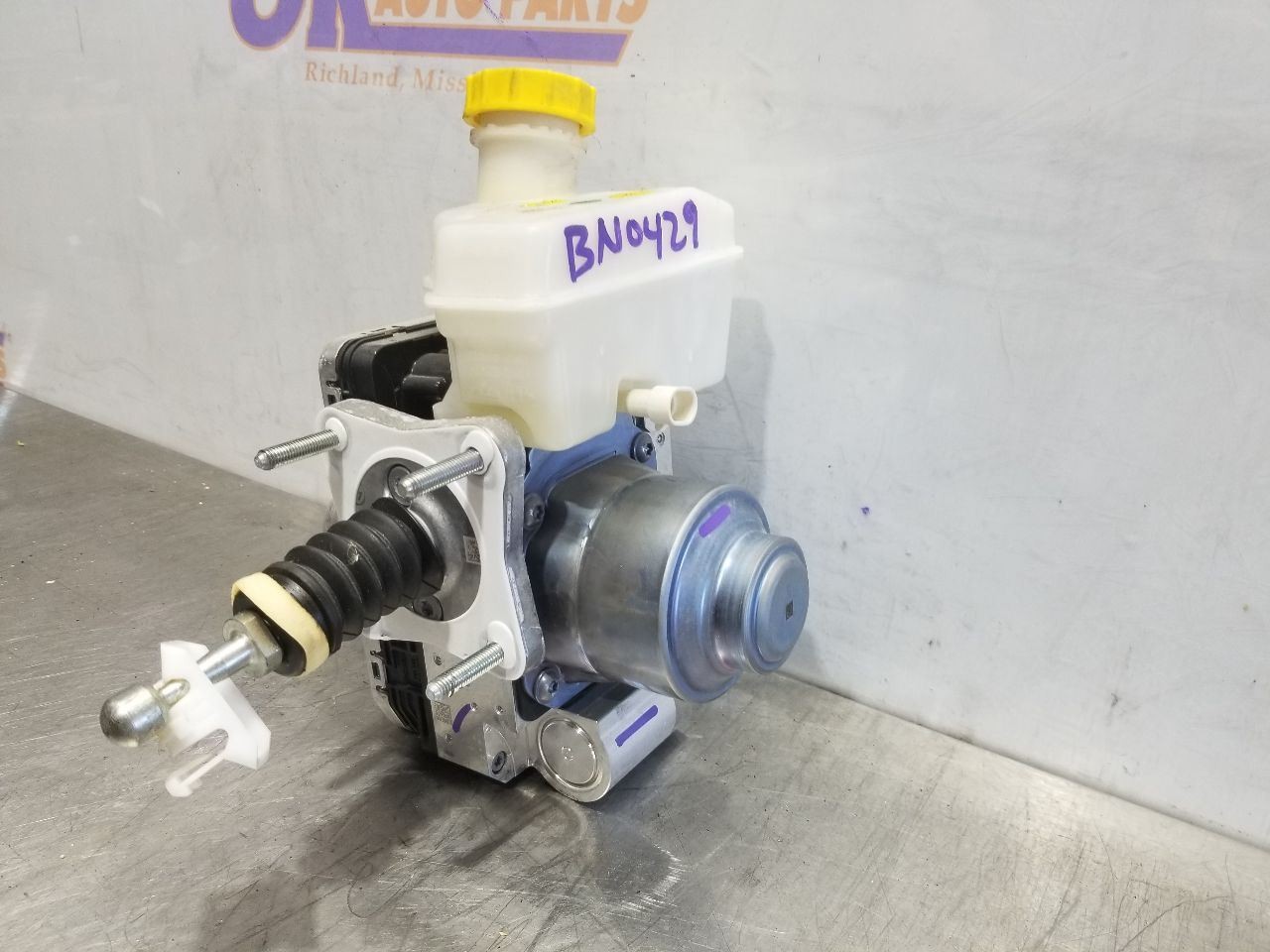 23 2023 MASERATI GRECALE 2.0L ABS ANTI LOCK BRAKE PUMP ASSEMBLY 10120224864