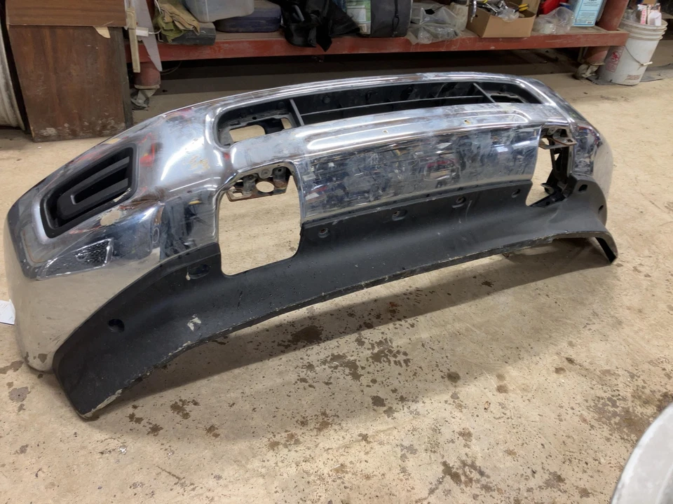 17 NISSAN TITAN XD Front Bumper Chrome W/o Fog Lamps (No shipping) - Изображение 4 из 4