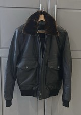 Never worn Schott Mens Black Leather Bomber Jacket with faux fur collar - Size S