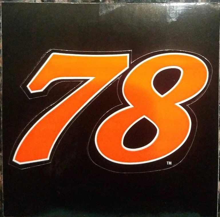Martin Truex Jr. #78 2017 fila de muebles carreras NASCAR postal y pegatina *nuevo* Foto 3 de 3