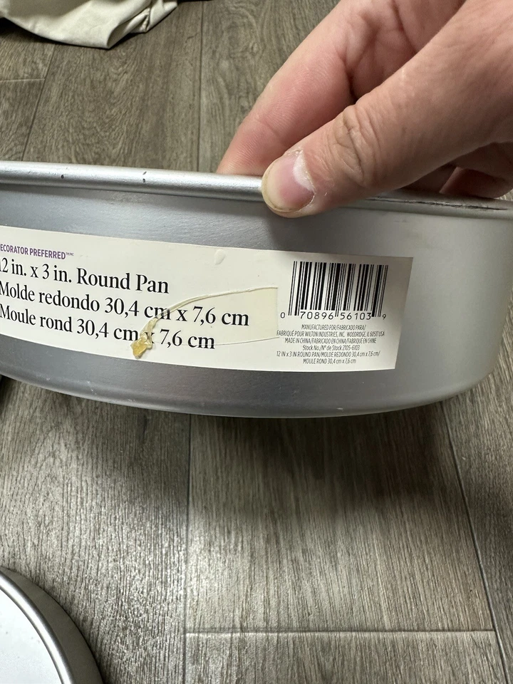 3 x Wilton Decorator Preferred Aluminium Runde Kuchenform - 12x3”, 10x3” & 8x3” - Bild 4 von 4