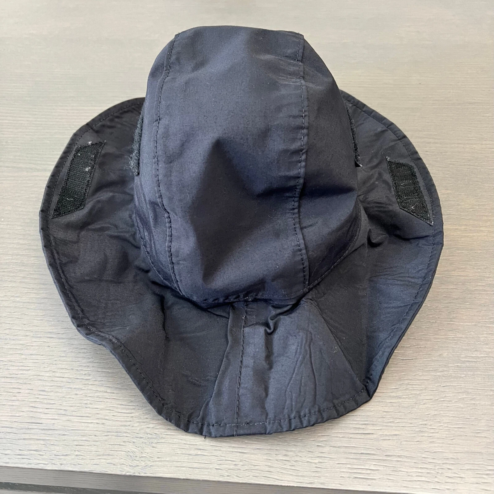 outdoor-research vintage 90s goretex logo rain hat cap 