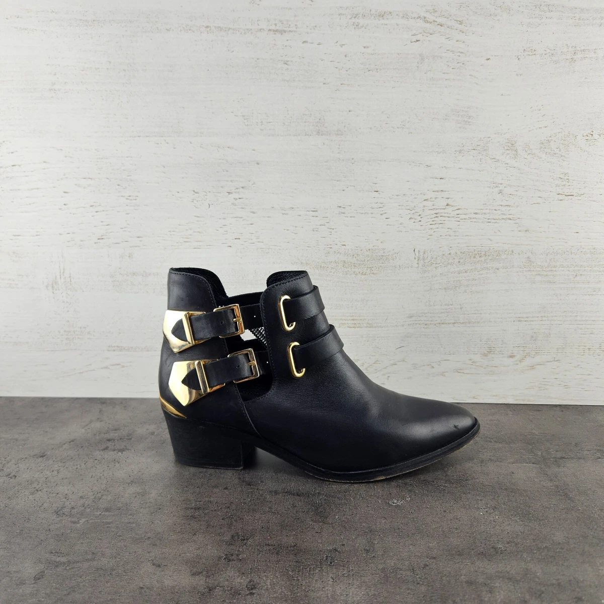 Sandro Paris black leather ankle boots sz 38 US 8 wmns