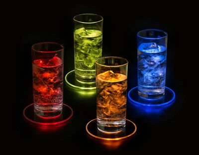 PRECORN 4x LED Untersetzer Bierdeckel Leuchtend f Getränke Gläser Flaschen Party - Bild 1 von 4