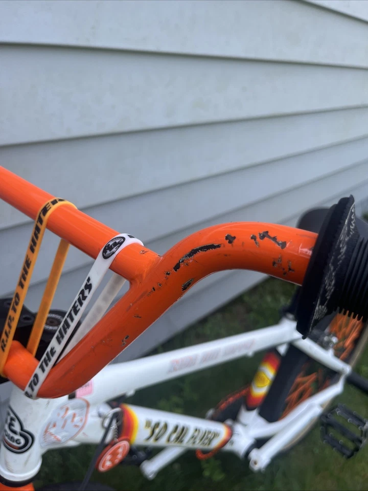 SoCal Flyer 24” This Bike Has Some Scratches From The Last Owner. - Image 4 of 4