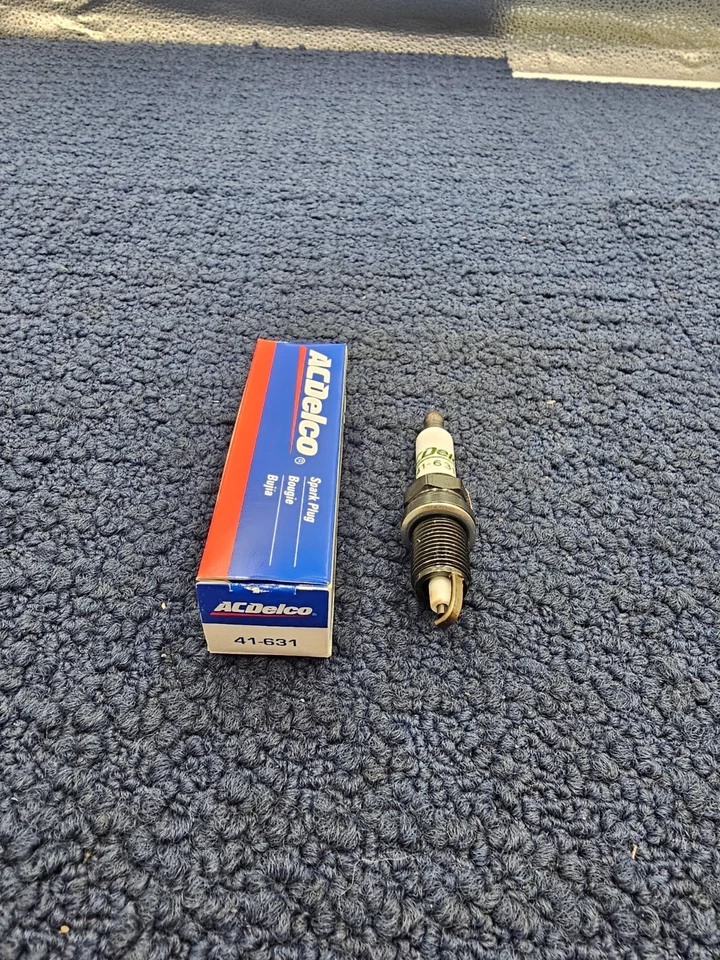 (CANTIDAD 12) ACDelco 41-631 19355204 bujía compatible con Jeep Grand Cherokee 1995-2004 Foto 2 de 4