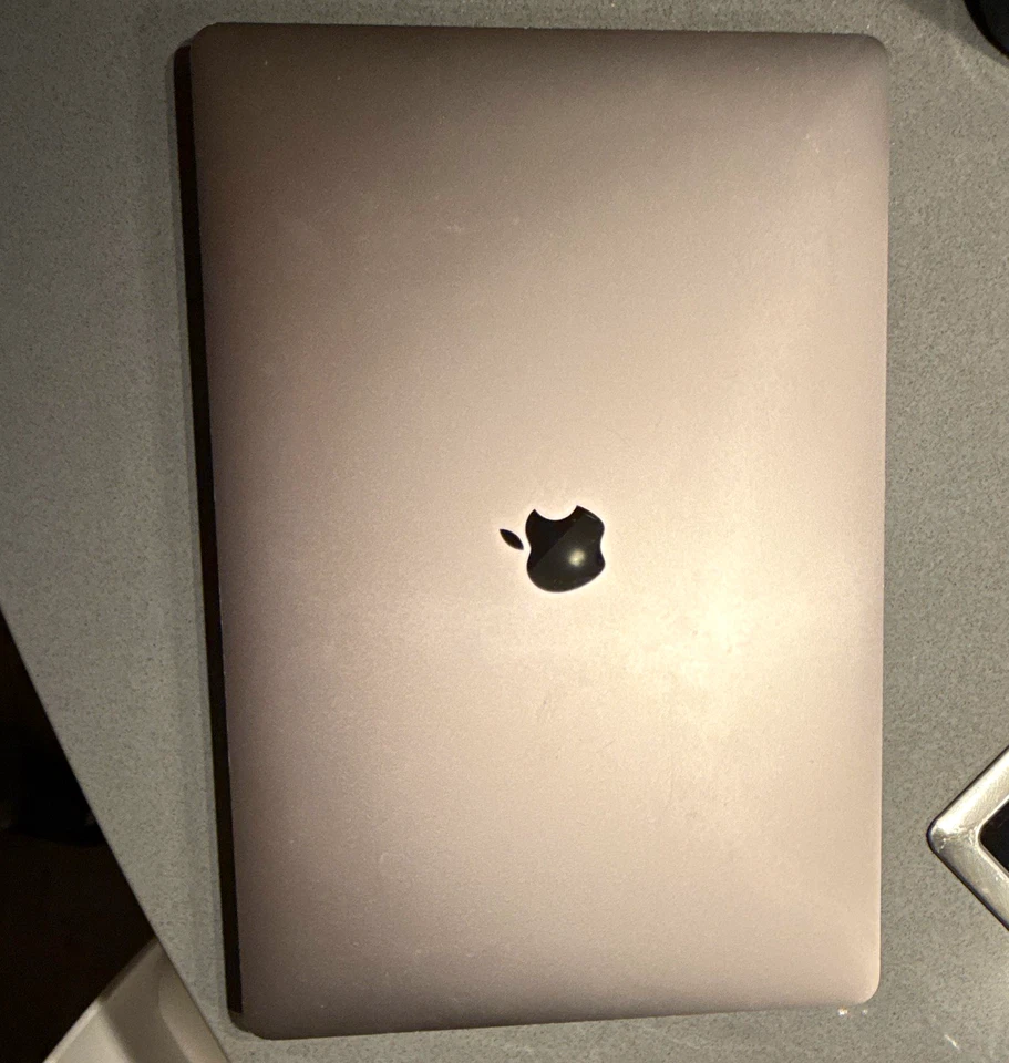 Apple MacBook Pro 16" 2019 · i7 · 16GB · 500GB, photo 2 of 5