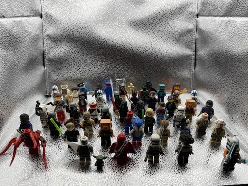Lego Mini figures : Star Wars, Marvel, Etc With Accessories 52 Minifigs