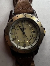 Vintage timex safari TIMEX 395 LA CELL  #YN8810