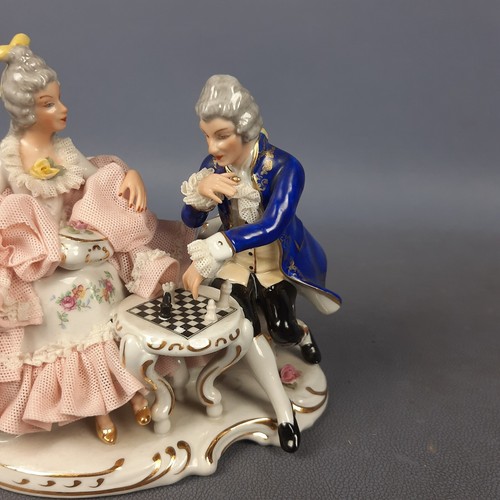 Capodimonte Dresden Porzellan Skulptur Damina und Prinz Schach Vintage 1960 - Bild 9 von 16