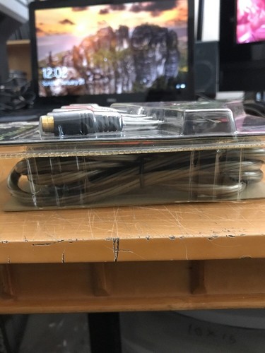 Interact 1212050CZ0 XBOX S-VIDEO & AV 2-IN-1 CABLE - Picture 9 of 9