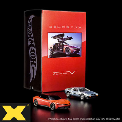 Hot Wheels x DeLorean DMC-12 & Alpha5 Collector Die-Cast Car Set HRG98-9993