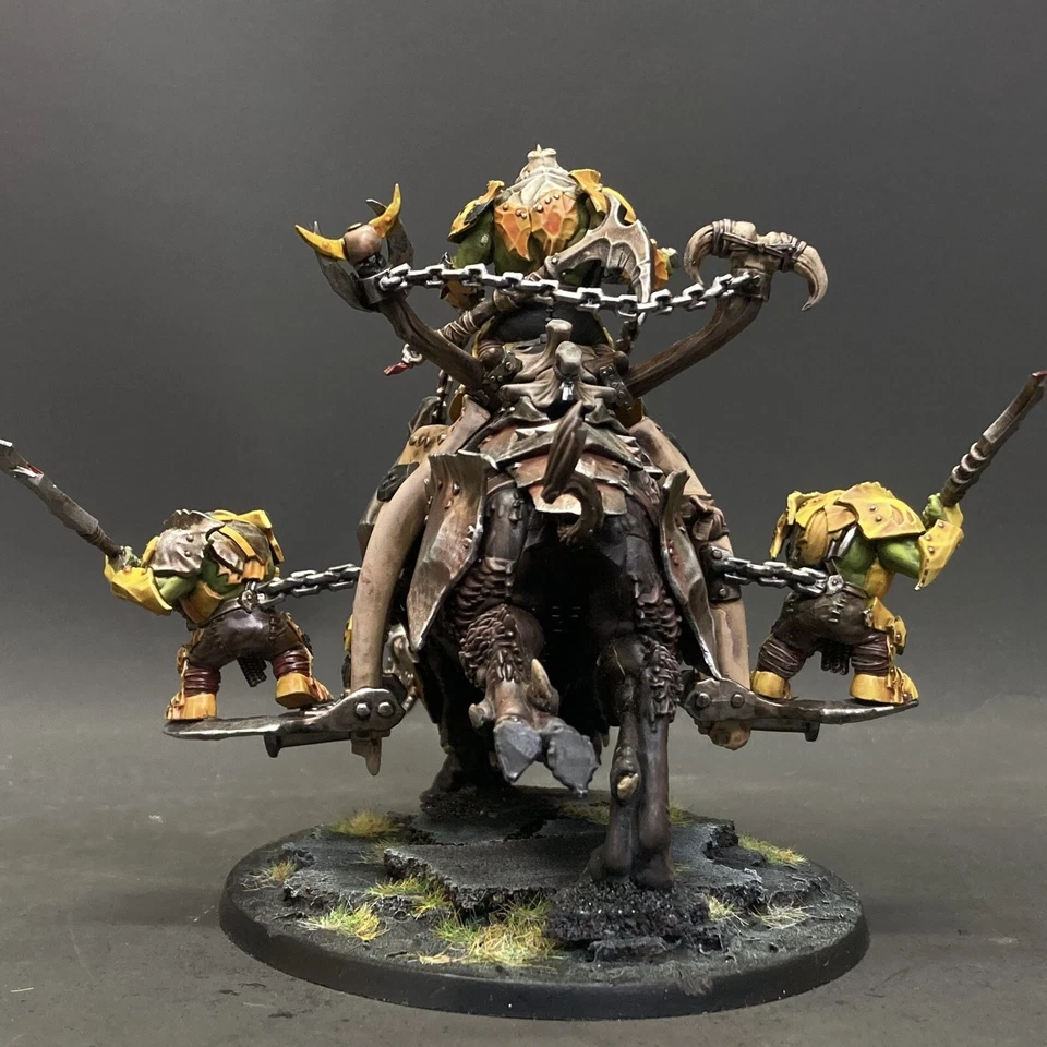 Warhammer Age of Sigmar Tuskboss on Maw-grunta Presale Painted Orruk Warclans GW - Image 4 of 4